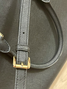 Michael Kors kott (4 foto / 5)