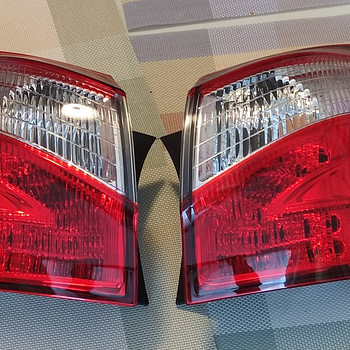 NISSAN QASHQAI J10 задняя фара, левая, правая .новая