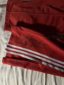 Adidas (Custom) (1 foto / 2)