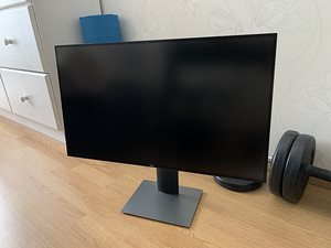 Монитор Dell U2721DE UltraSharp 27" - 2560x1440 IPS (1 фото из 5)