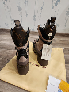 Louis Vuitton Replica saapad suurus 37 (4 foto / 6)