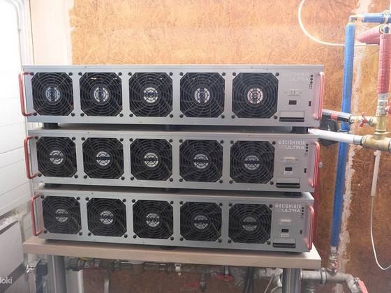 3x OCTOMINER X12 Ultra