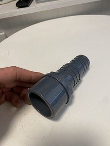 Plastikust triibud, nurgad ja otsad. Plastikust triibud. (10 foto / 10)