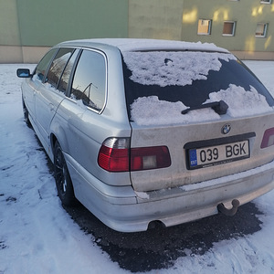 E39 3.0d 142kw 2002 touring atm (7 foto / 8)