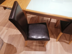 Täispuit söögilaud+nahktoolid (3 foto / 5)