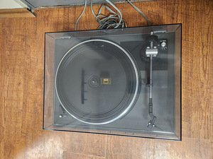 NAD 5080 Direct Drive Turntable (1979) (3 foto / 5)