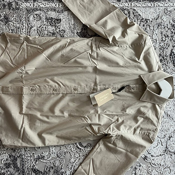 Burberry / UUS / Triiksärk