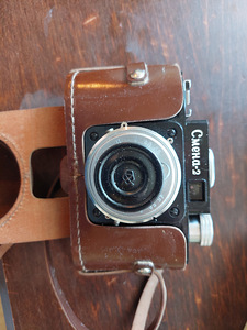 Продам фотоаппарат (2 фото из 9)