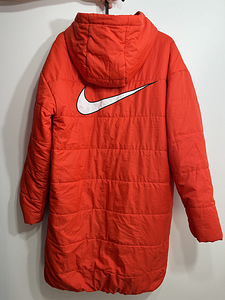 Nike jope k/s (2 foto / 3)