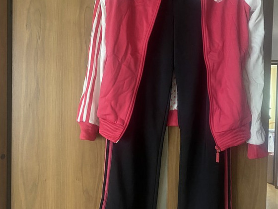 Adidas спортивный костюм, Р.38