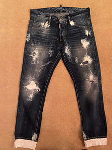 DSQUARED2 (1 фото из 6)