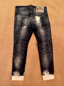 DSQUARED2 (6 фото из 6)