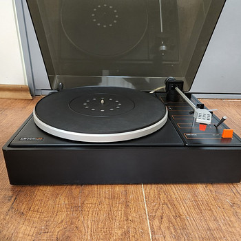 Lenco L65 Belt-Drive Player