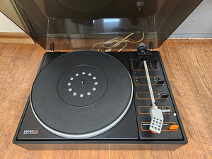 Lenco L65 Belt-Drive Player (2 фото из 4)