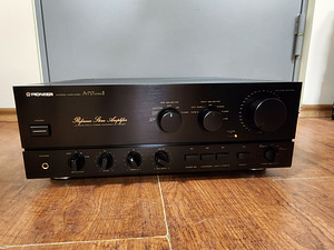 Pioneer A-717 MK II Stereo Integrated Amplifier (1988-89) (1 фото из 4)