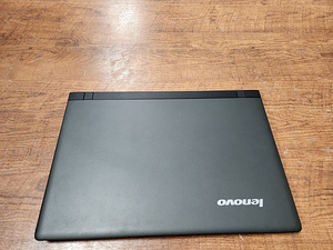 Lenovo B50-10 8GB,500 HDD,15,6FHD (2 foto / 3)