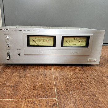 Hitachi HMA-7500 Stereo Power Amplifier