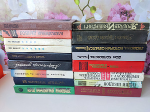 Книги (3 фото из 10)