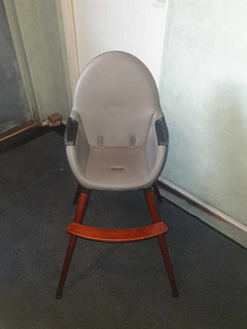 Britton Fika (3 foto / 5)