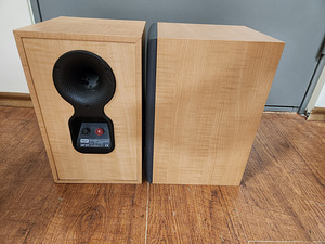 Bowers & Wilkins B&W DM 303 (4 фото из 7)