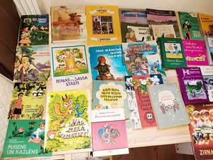 Книги (5 фото из 10)