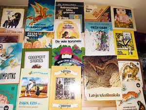 Книги (8 фото из 10)