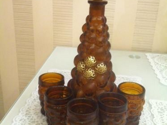 Графин и стаканы