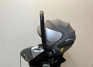 Автолюлька Cybex (1 фото из 2)