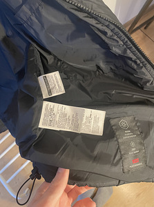 Курточка Levi’s (5 фото из 5)