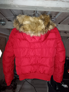 Куртка Женская (2 фото из 3)