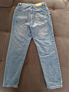Джинсы Lindex 146 (3 фото из 3)