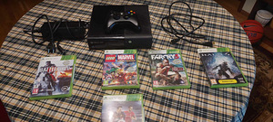 ПРОДАЖА XBOX360 E (1 фото из 6)