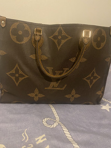 Сумка LOUIS VUITTON (1 фото из 8)