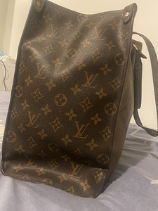 Сумка LOUIS VUITTON (2 фото из 8)