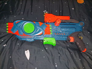 Nerf (2 фото из 2)