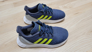 Adidas tossud s 32 (1 foto / 5)