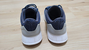 Adidas tossud s 32 (4 foto / 5)