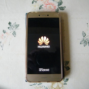 HUAWEI P-9 lite 2017, model PRA-LX1