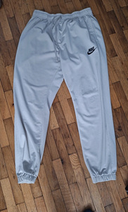 Nike dressipluusid (3 foto / 3)