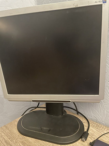 Monitorid ja klaviatuur (1 foto / 5)