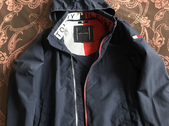 Tommy Hilfiger tuulejope 152