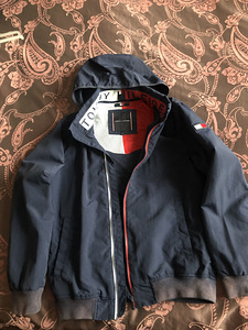Tommy Hilfiger tuulejope 152 (1 foto / 3)