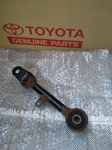 Toyota Lexus 8924430020 8940830150 4877030120 (3 фото из 4)