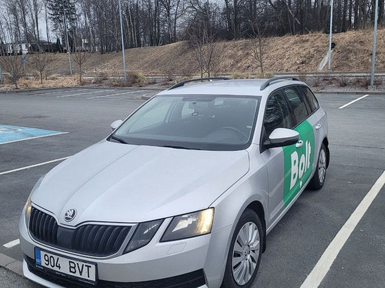 LPG, CNG bensiin такси и курьерка