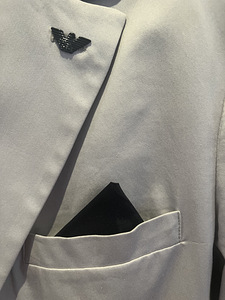 Pükste ülikond poisile Giorgio Armani 16A (2 foto / 5)