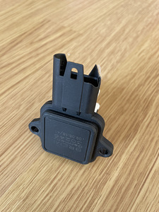 BMW 13627551638 OEM BREMI 30246 ÕHUMASSIMÕÕTJA (3 foto / 3)