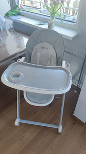 Стол ддя кормления BRITTON hygge (7 фото из 7)