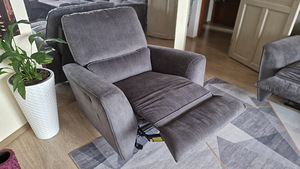 Recliner диван, кресло, кресло качалка (1 фото из 4)