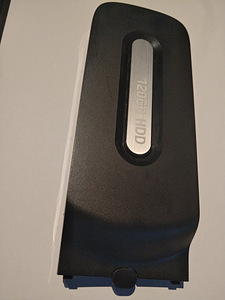 MÜÜA: XBOX 360 kõvakettas 120 GB (1 foto / 2)