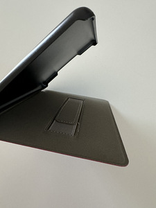 Ümbris Kindle 6,8 tolli jaoks (2 foto / 5)